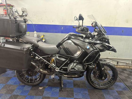 BMW R 1250 GS ADVENTURE TRIPLE BLACK 